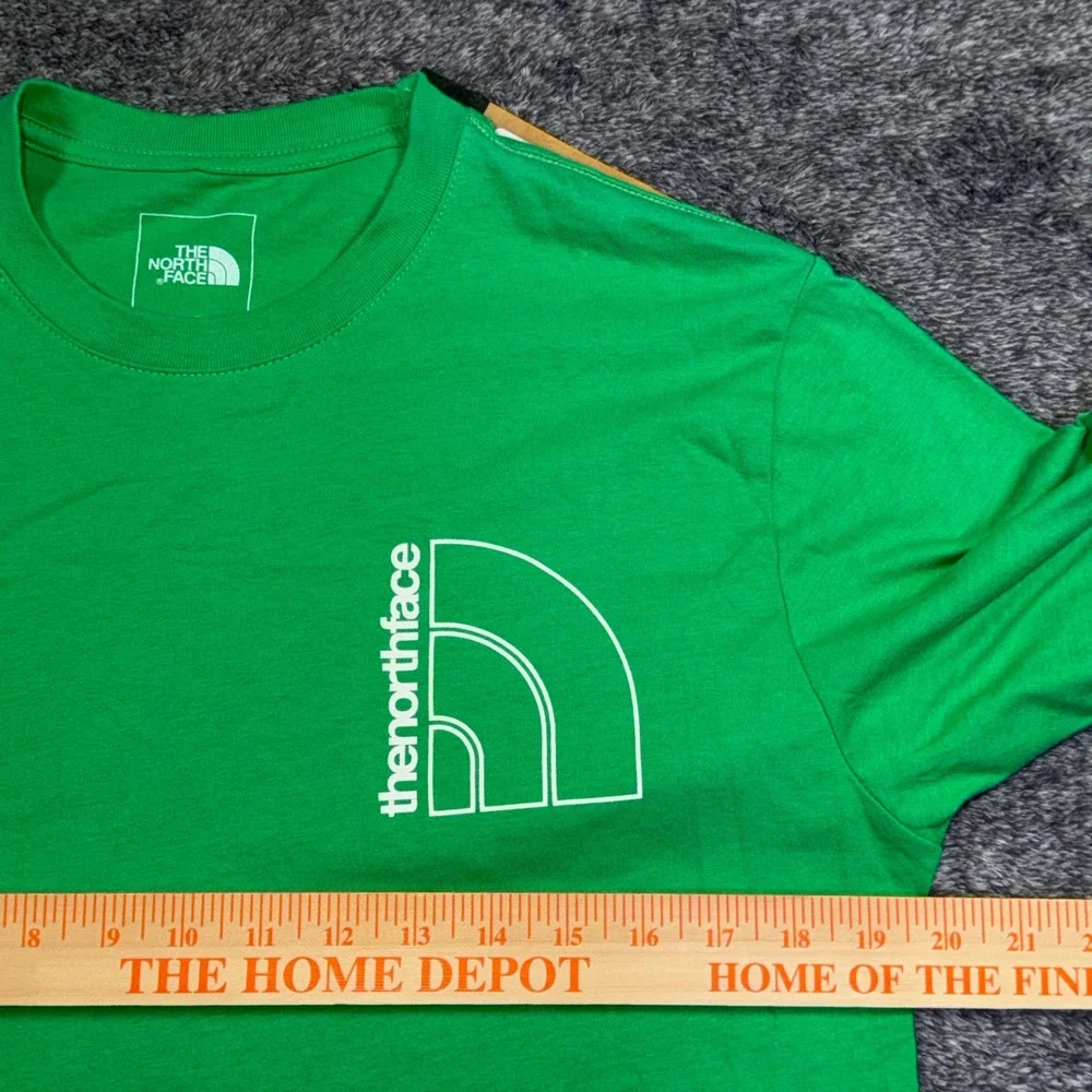 The North Face Mens Outline Tee Optic Emerald Green T-Shirt NF0A8CNX‎ Small